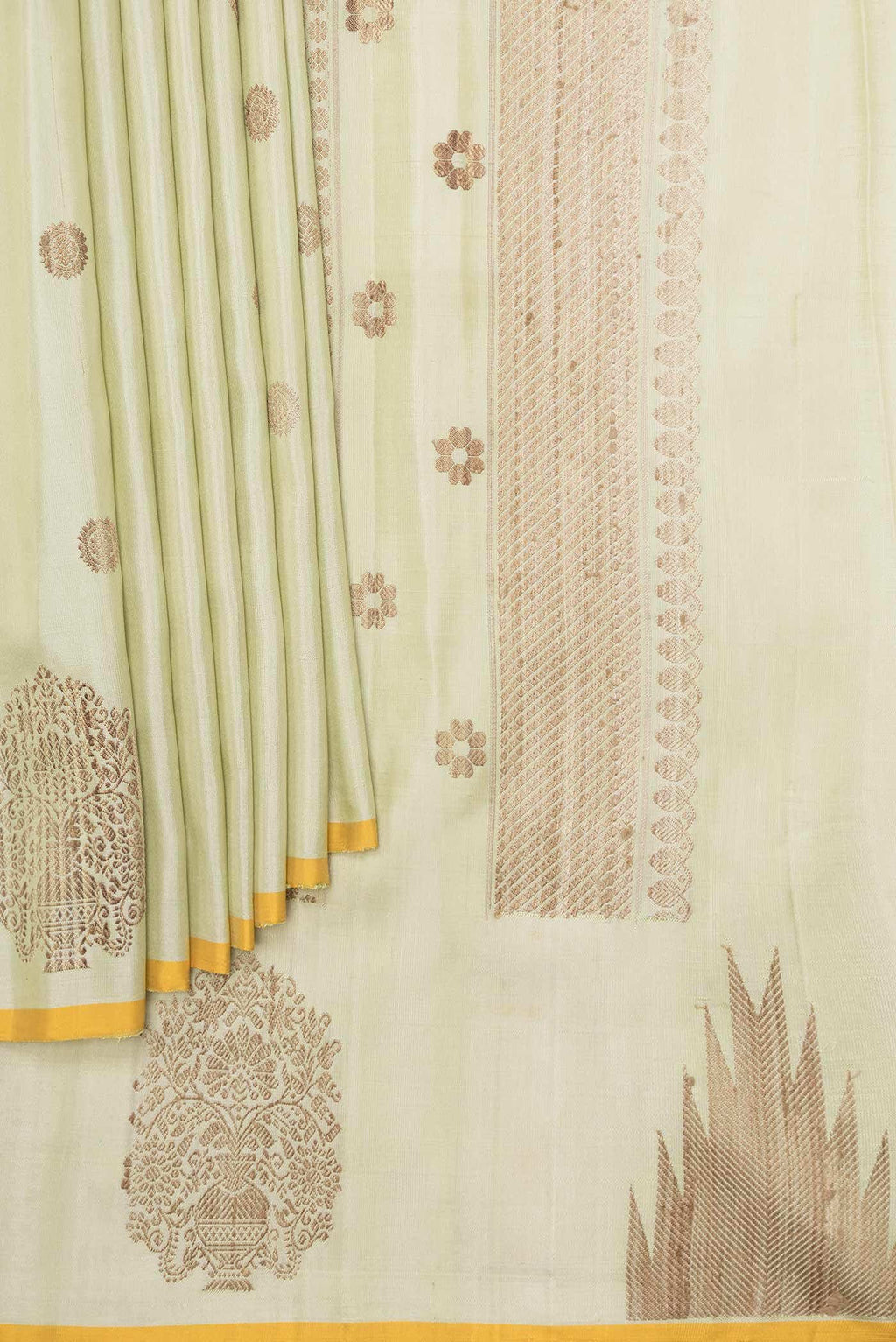 Cream Gadwal Silk Saree