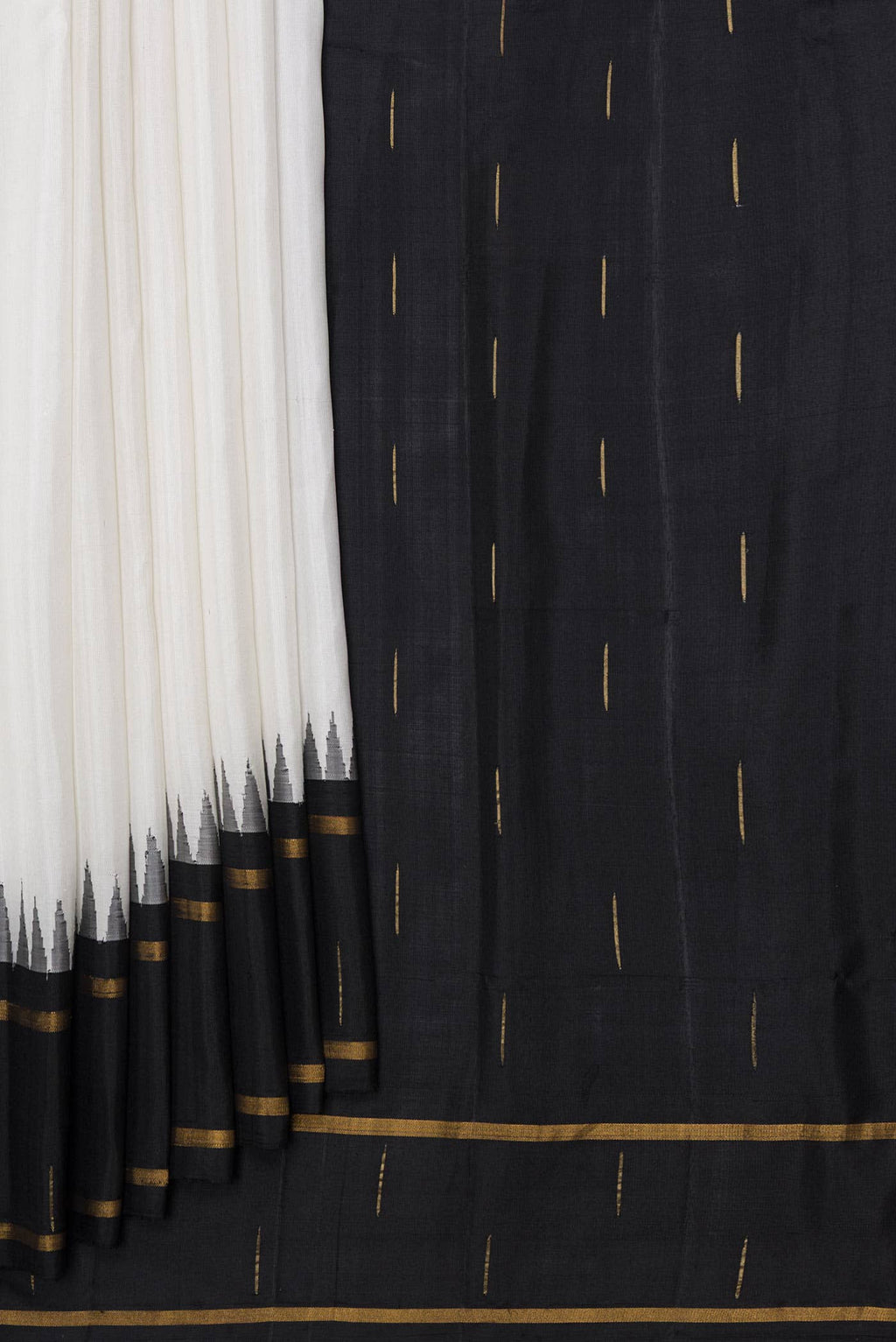 Off White Gadwal Silk Saree