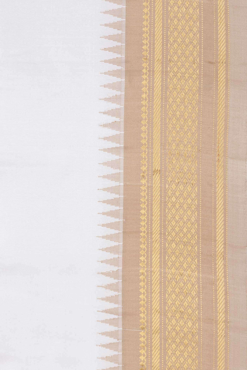 Off White Gadwal Silk Saree