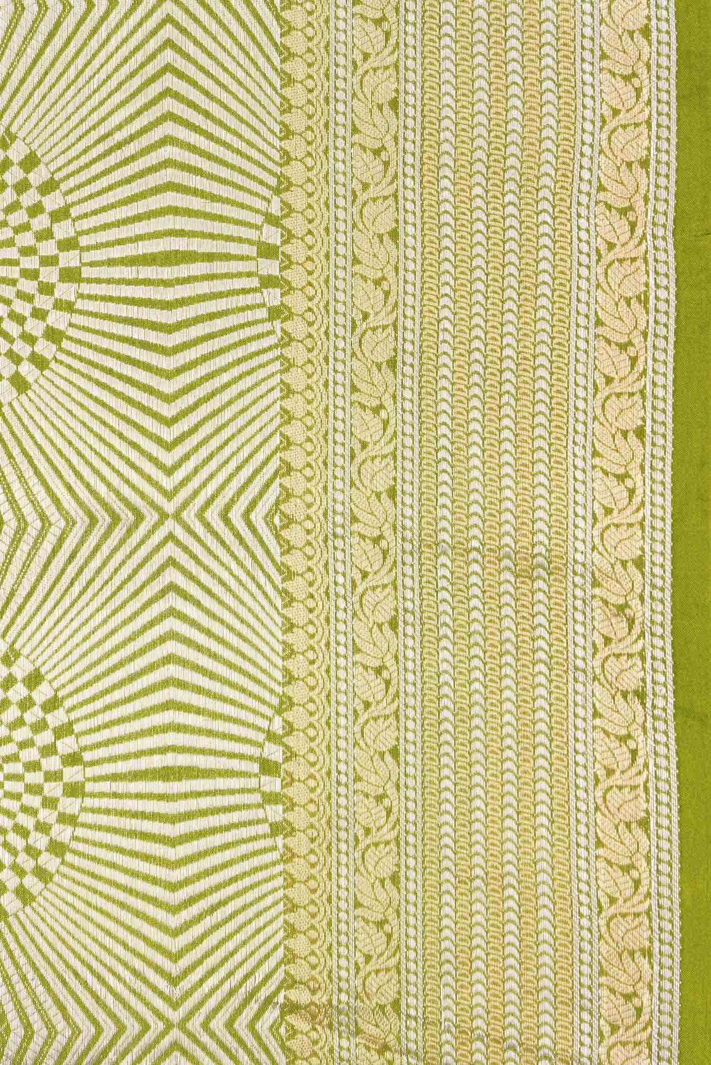 Green Dual Tone Banarasi Silk Saree