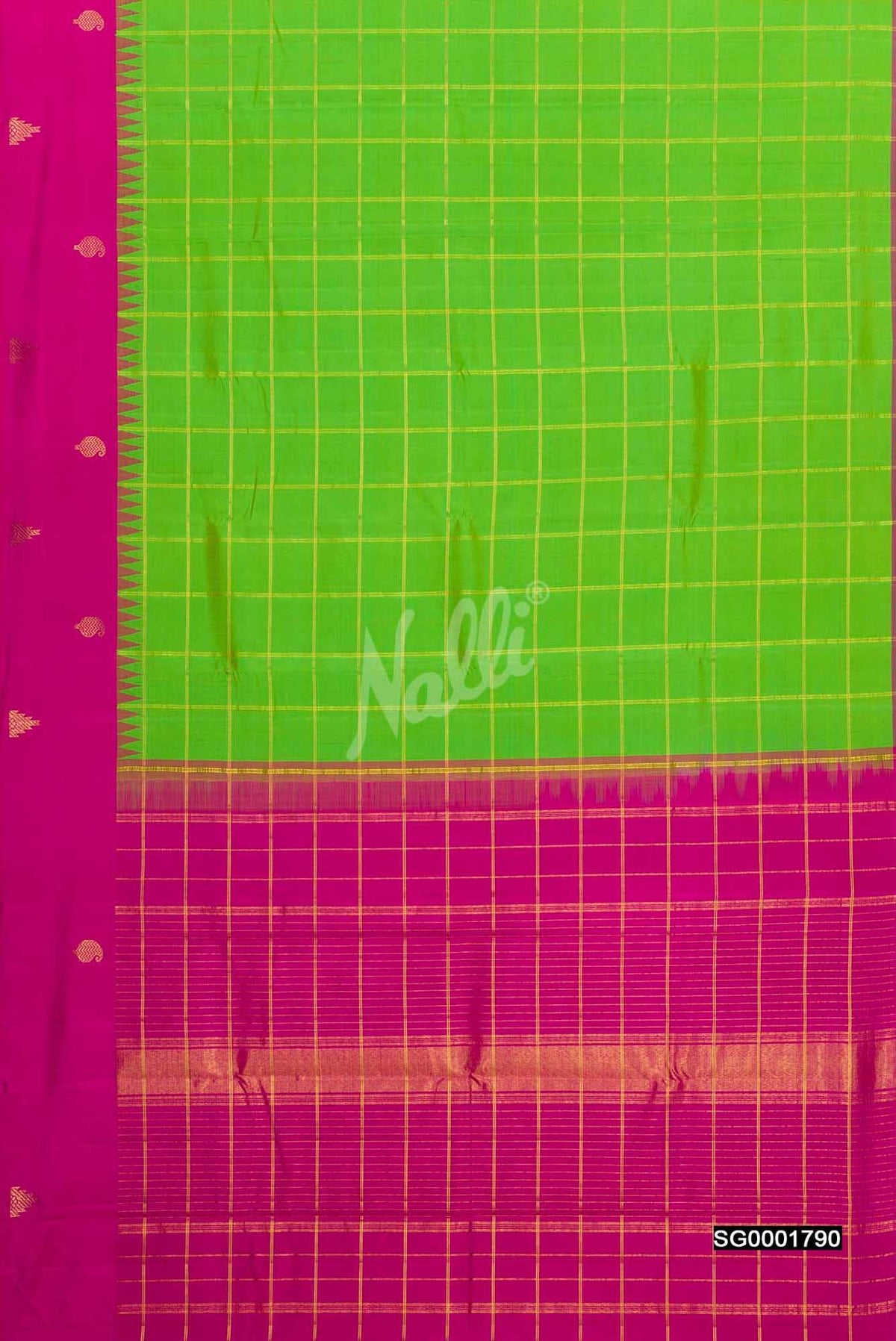 Parrot Green Kanchipuram Silk Saree
