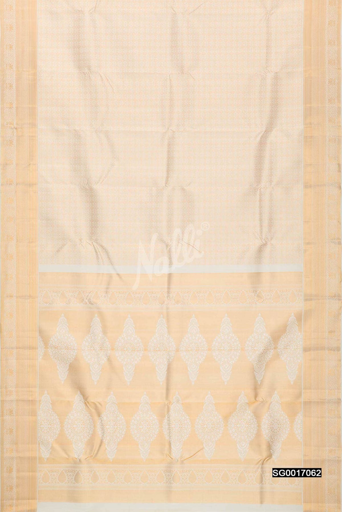 Off White Kanchipuram Silk Saree
