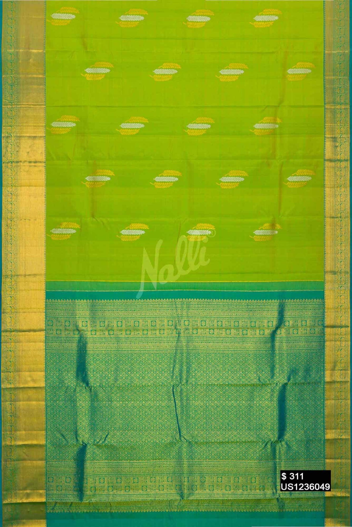 Parrot Green Kanchipuram Silk Saree