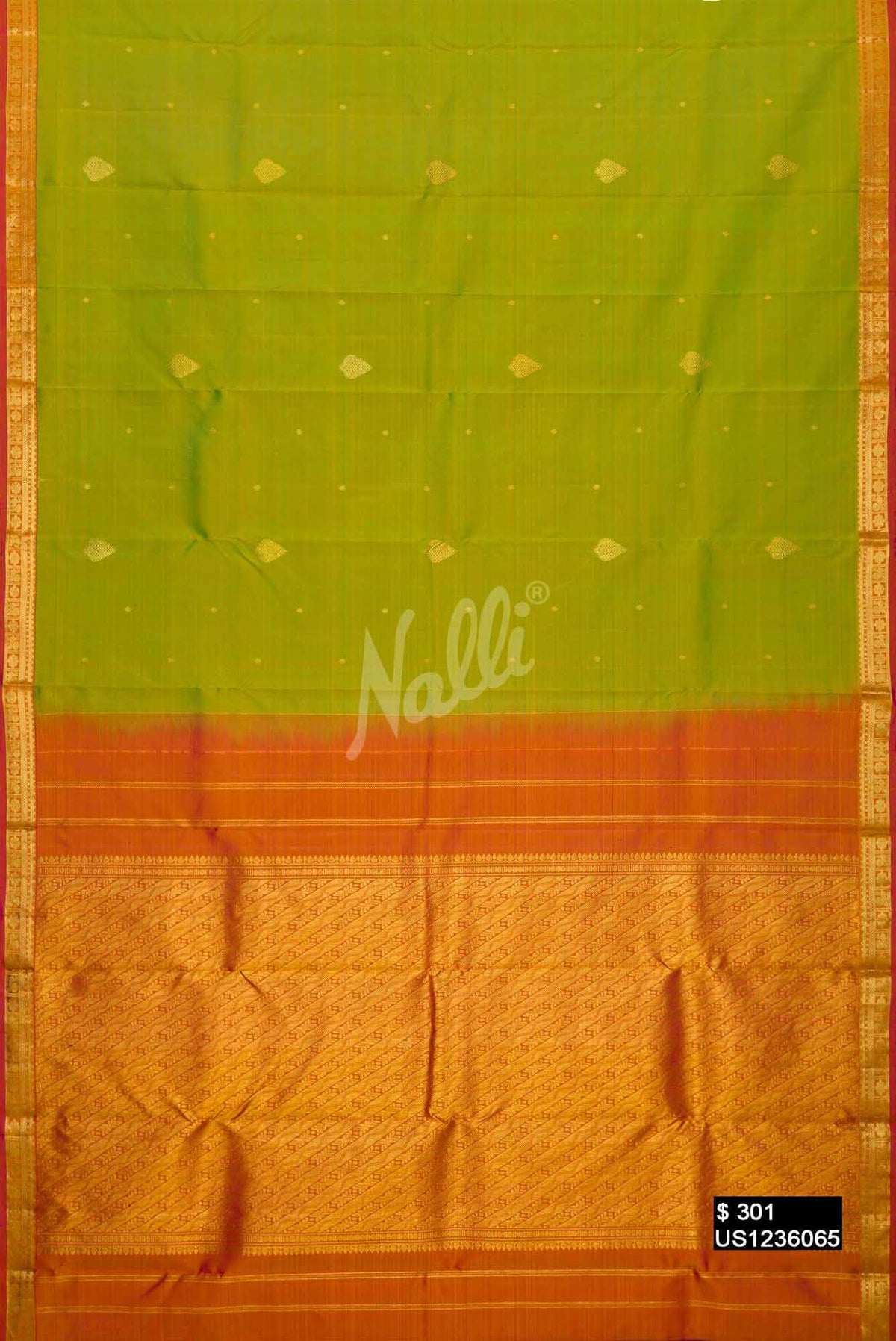Parrot Green Kanchipuram Silk Saree