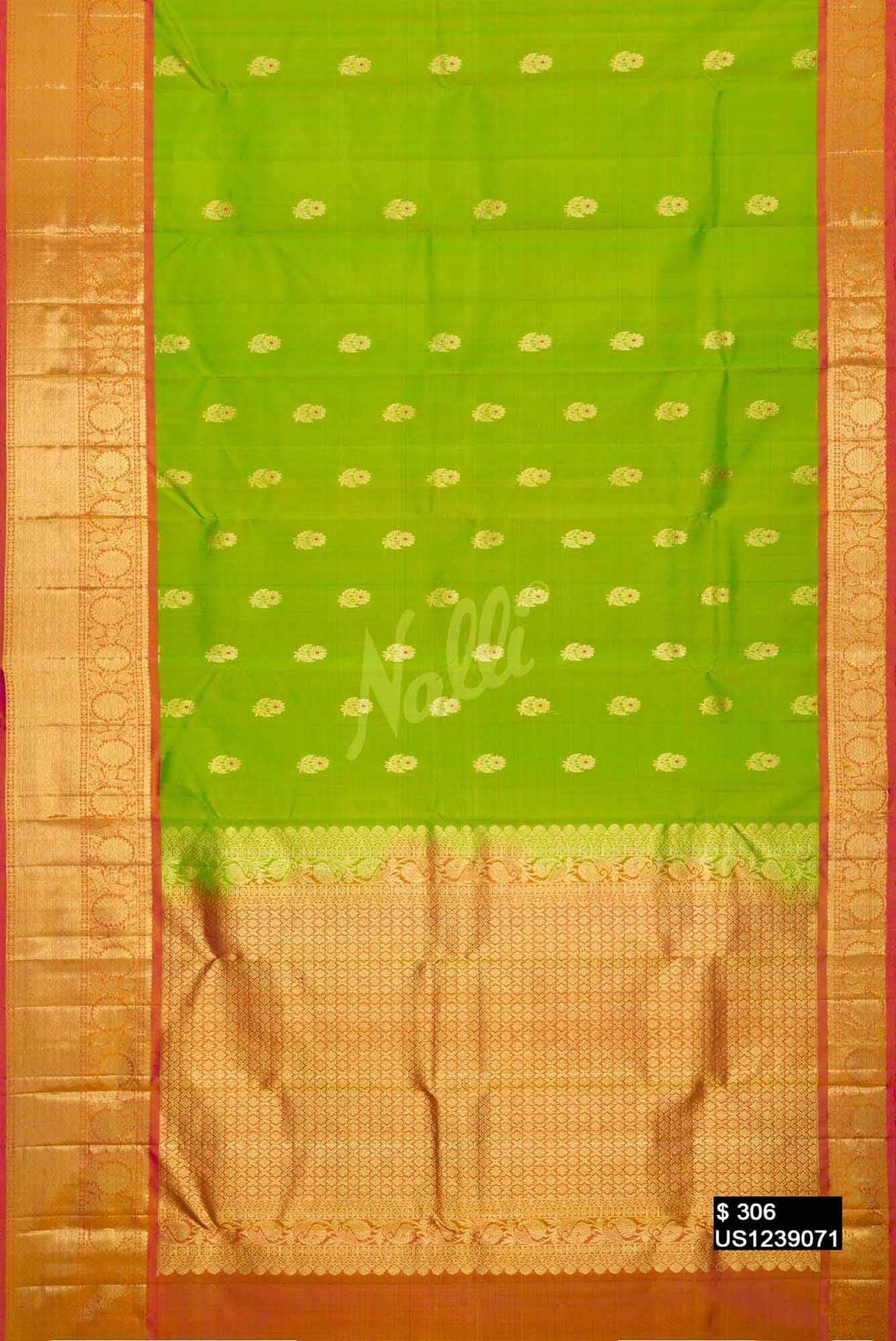 Parrot Green Kanchipuram Silk Saree