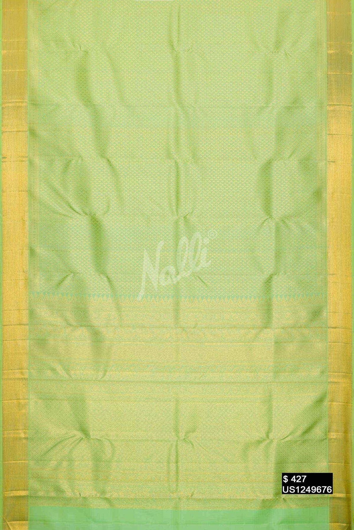 Parrot Green Kanchipuram Silk Saree
