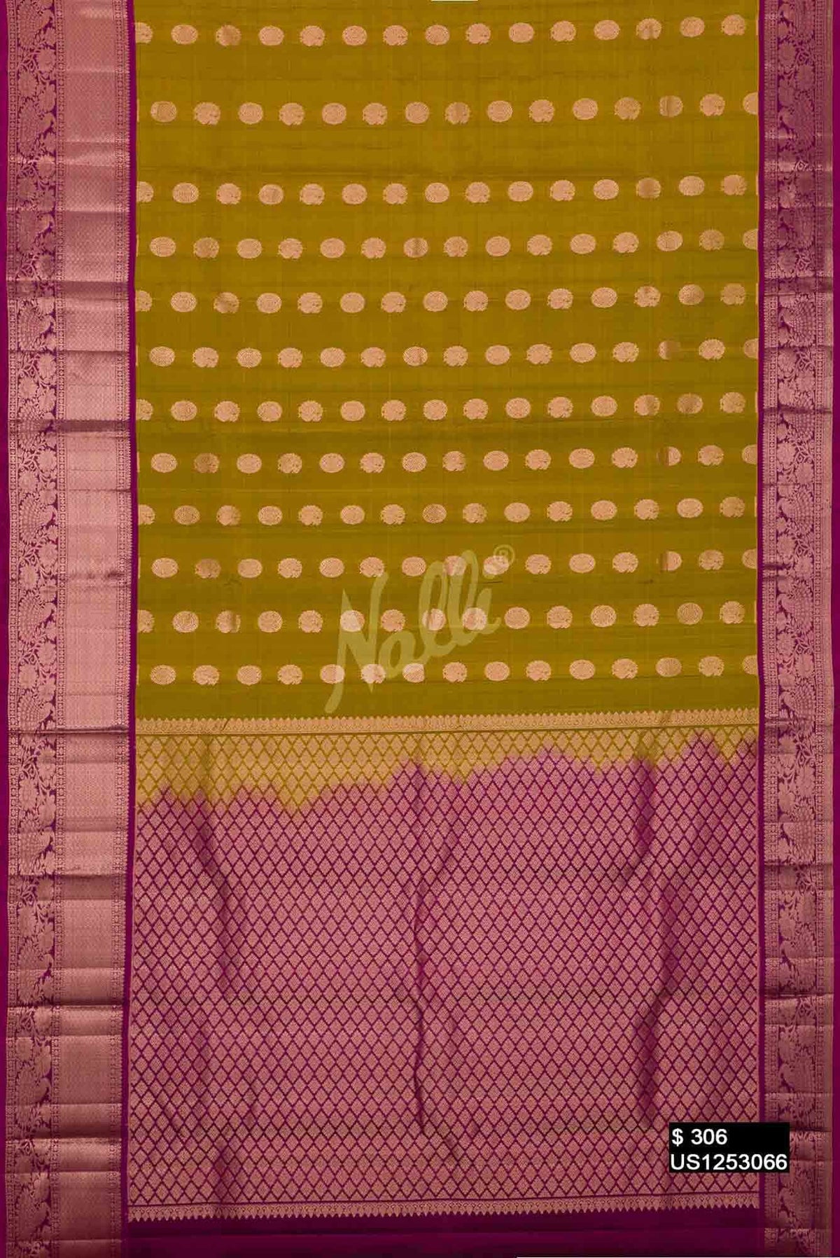 Mehandi Green Kanchipuram Silk Saree